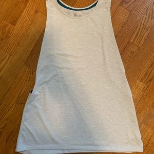 Muscle workout tee